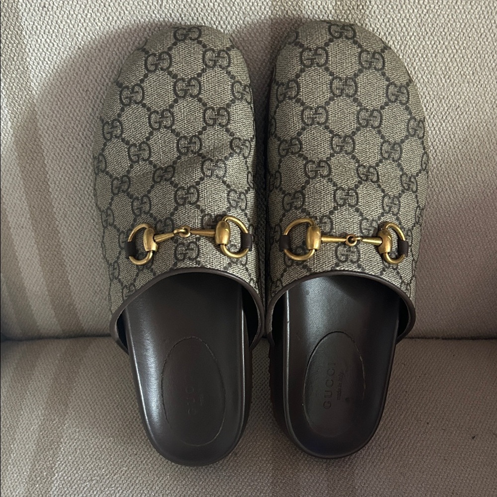 Gucci Beige and Brown Slip-On Loafers with Gold Detail